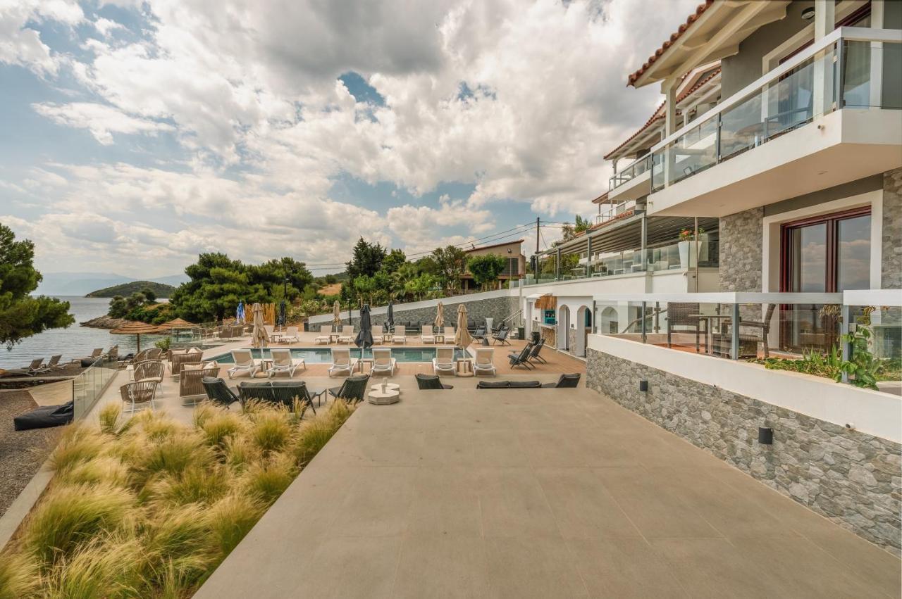 Trizonia Bay Hotel Extérieur photo