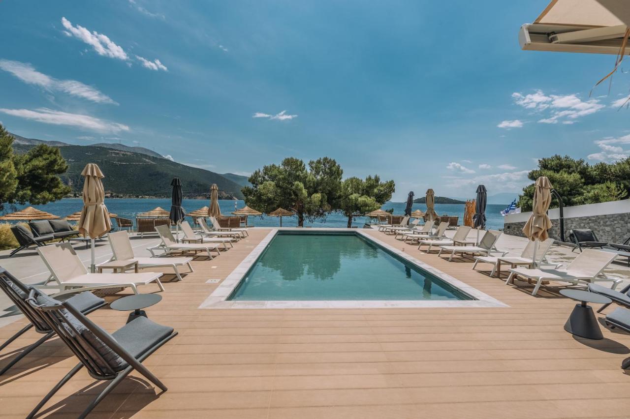 Trizonia Bay Hotel Extérieur photo