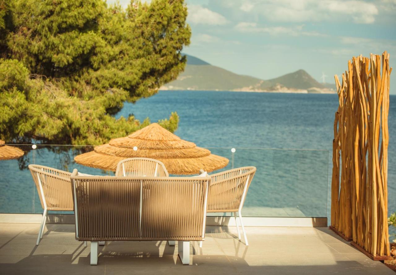 Trizonia Bay Hotel Extérieur photo